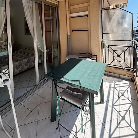 2 Pieces 50 Metres Des Plages Apartment Cannes